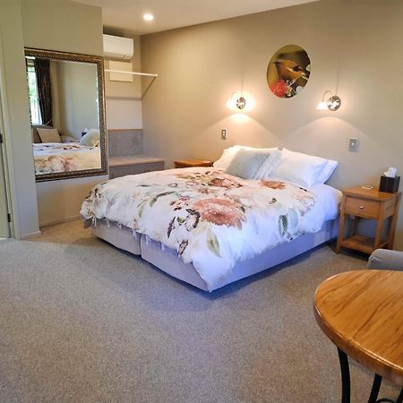 Blue Ridge Studios And Bed & Breakfast Te Anau Zewnętrze zdjęcie